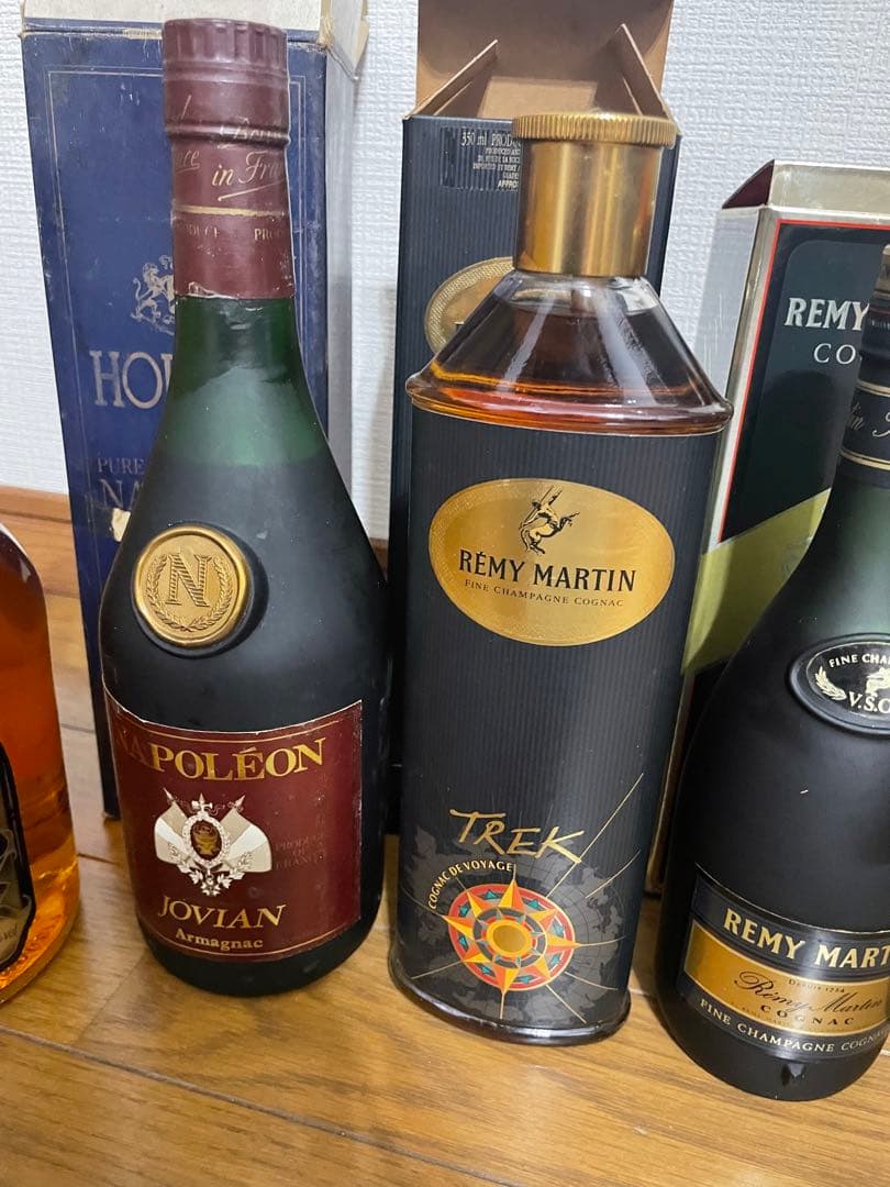 レミマルテン350ml.Chivas.Napoleon 1000ml700ml