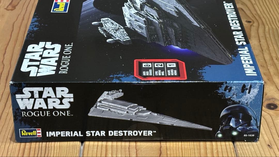 レベル　スターウォーズ　スターデストロイヤー　ローグワン　Revell