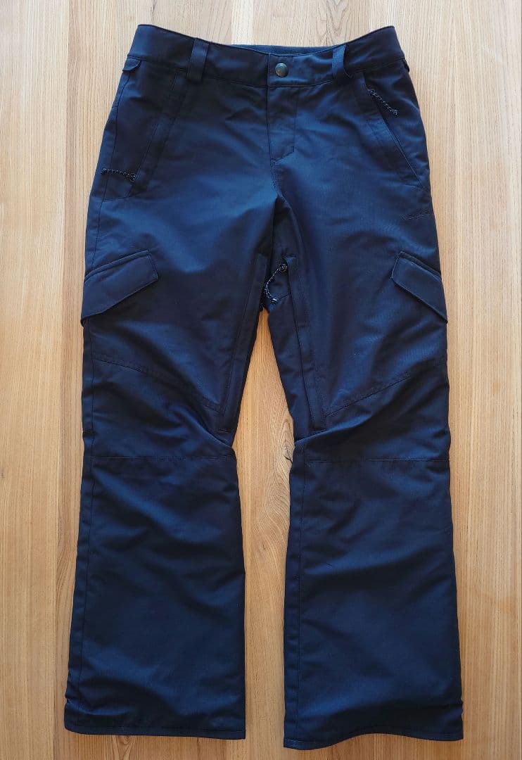 VOLCOMボルコム　キッズ用スノーボードウェア上下セット