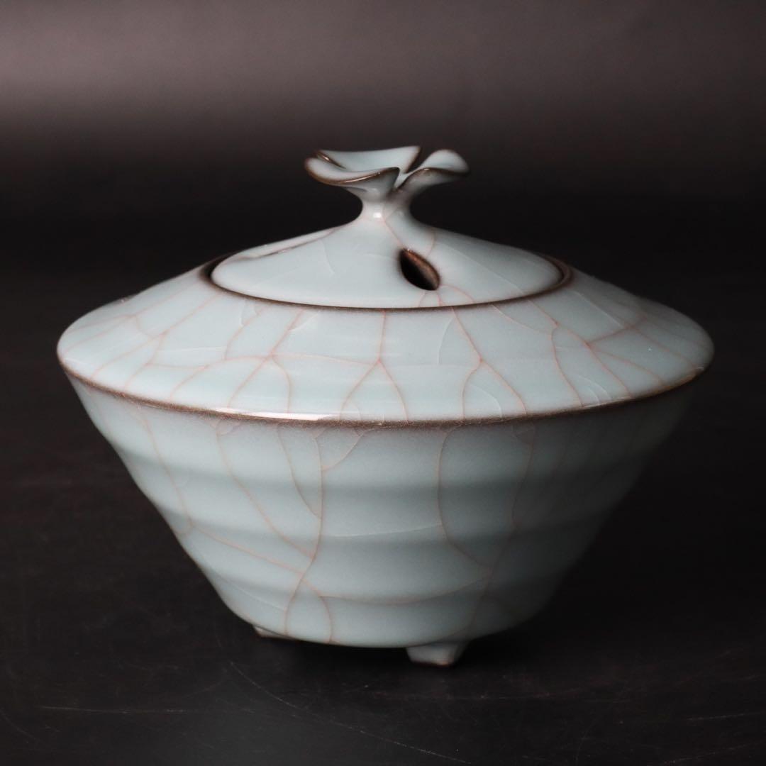 人気作家 峯岸勢晃 月白青瓷 線段香炉 共箱 共布 陶歴付