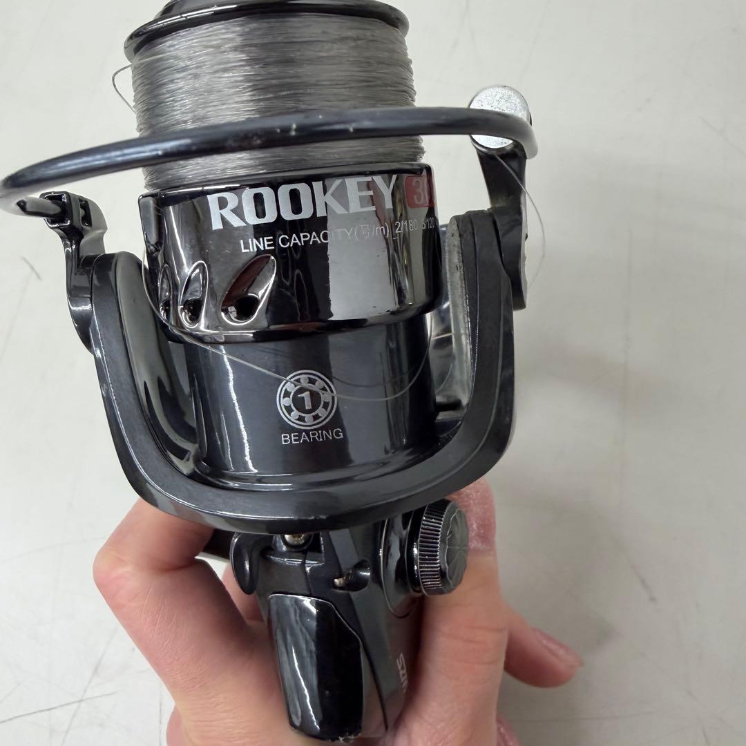 スピニングリール まとめ売り　釣り具　8個セット