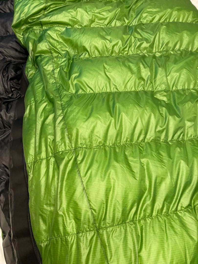 ウエスタンマウンテニアリング バーサライト グリーン ダウンシュラフ 60サイズ