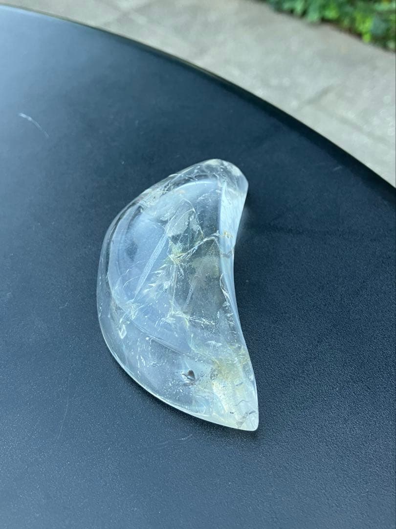 水晶　三日月　モチーフ　トレー　虹入り