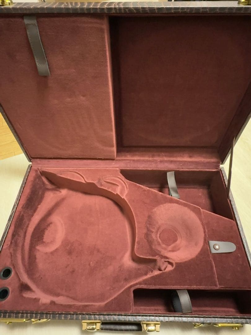 アレキサンダー　ホルン本体用　純正ハードケース