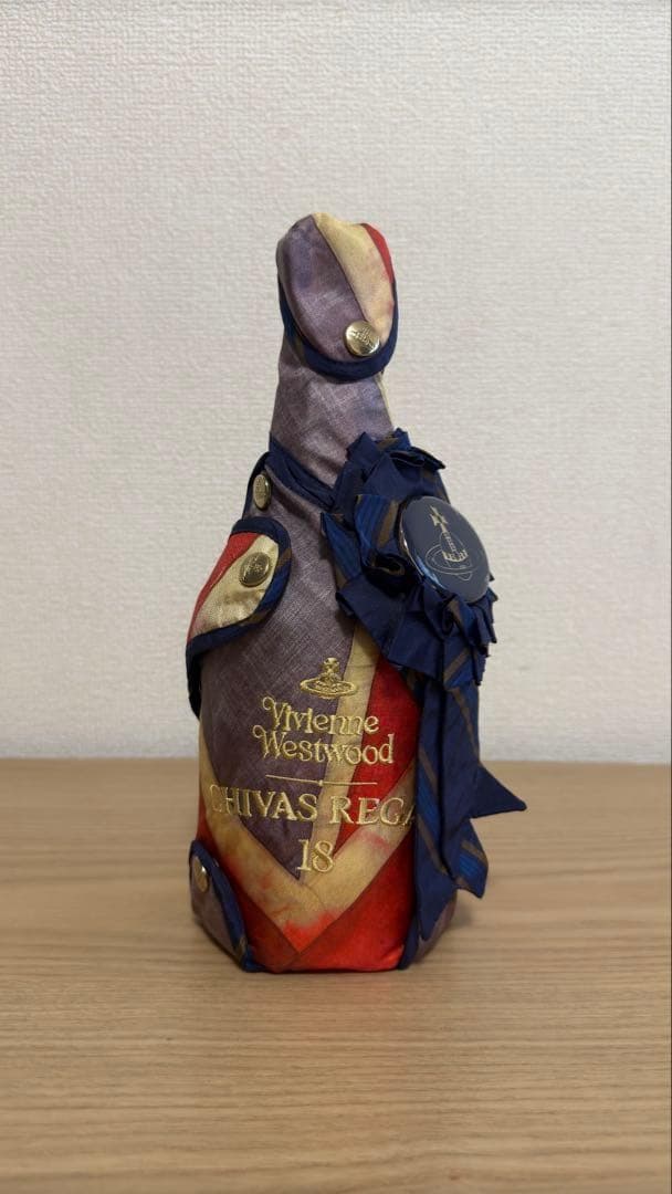 【希少】2011年　ヴィヴィアン・ウエストウッド　シーバスリーガル　18年