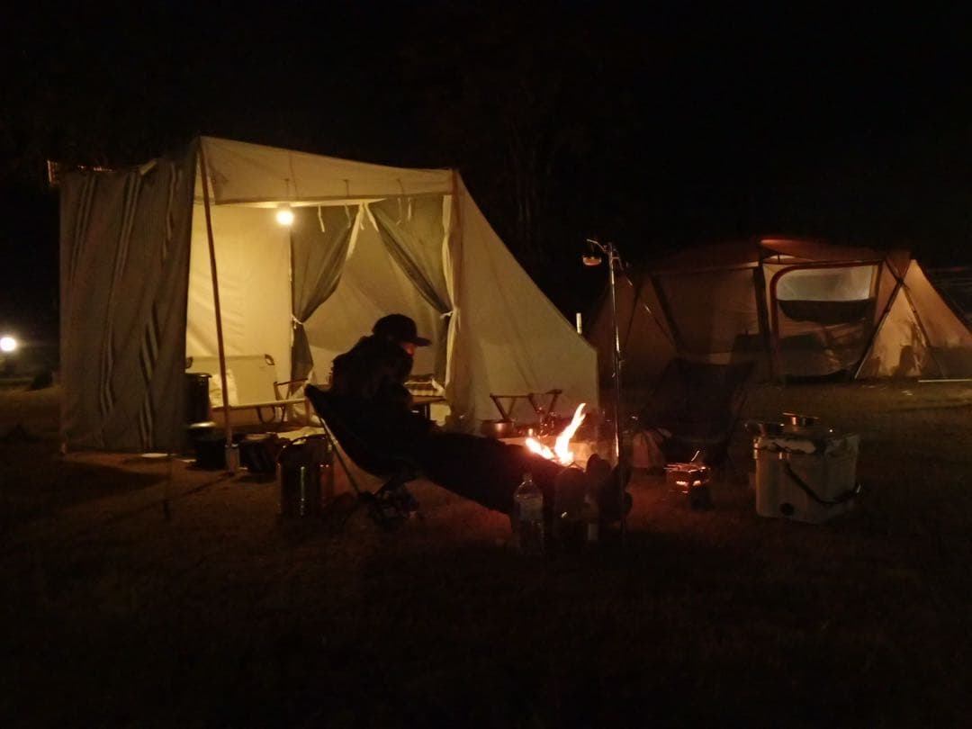 ベーカーテント　コットン大型キャンプテント ホワイト