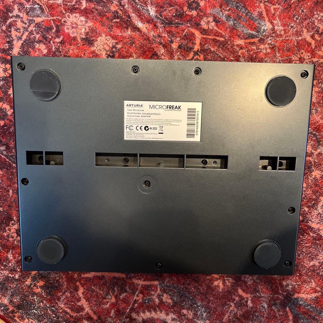 鍵盤楽器 Arturia MicroFreak
