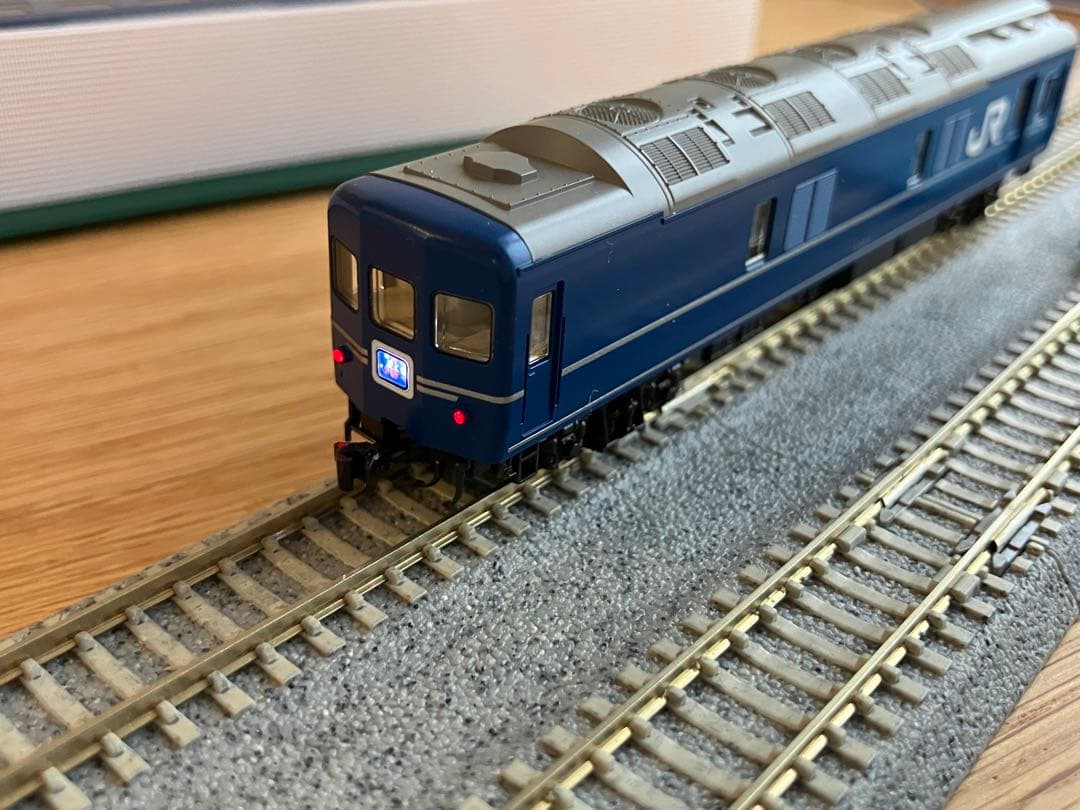 KATO 24系/14系寝台特急「さくら・はやぶさ/富士」+牽引車（EF66）