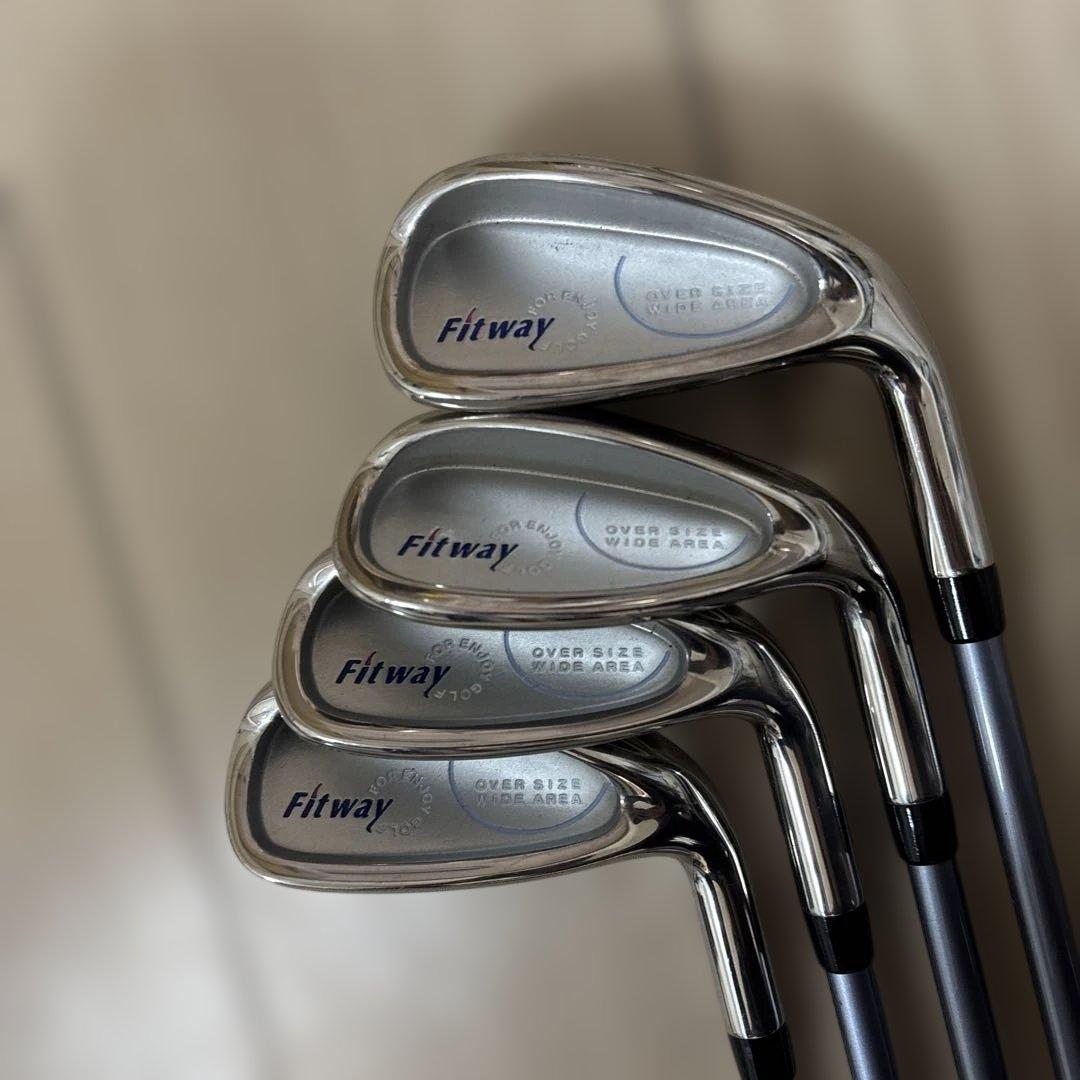 Nikeゴルフバッグとフィットウェイ　クラブセット