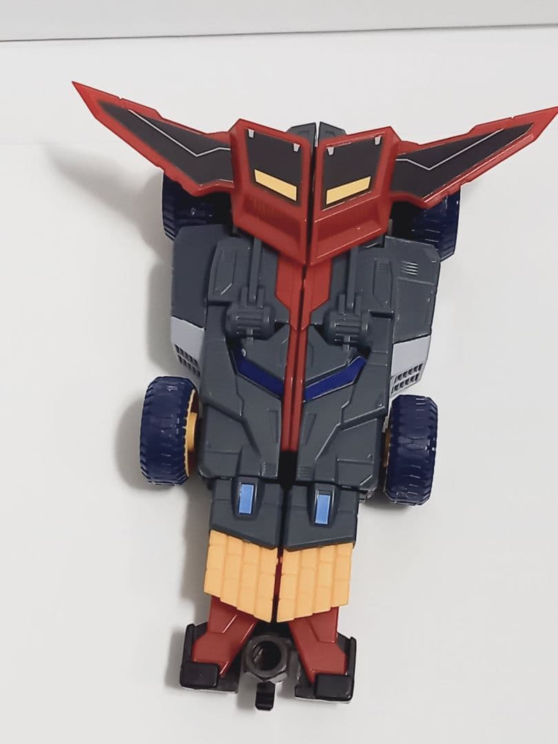 MODEROID ダイナゼノン ／ グリッドマン&ビッグゴルドバーン　2ヶセット