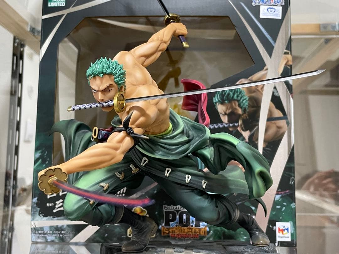 ロロノア・ゾロ Ver.三・千・世・界!!!