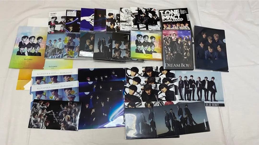 SixTONESグッズセット