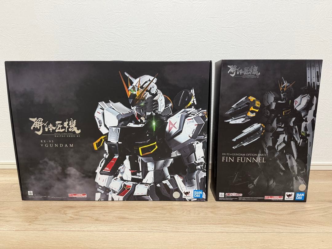 LSTRUCTURE 解体匠機 RX-93νガンダム&フィン・ファンネル