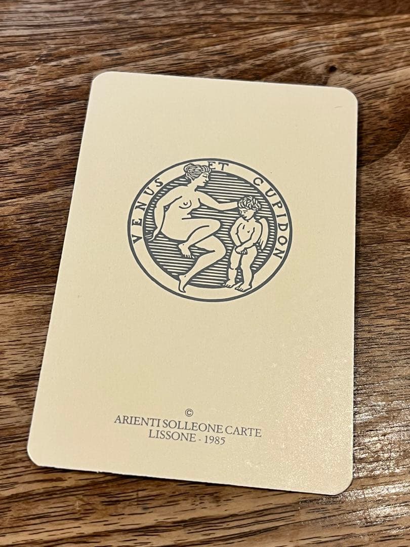 希少　イタリア製トランプ　1985年ヴィンテージ調ヴィーナスとキューピッド柄