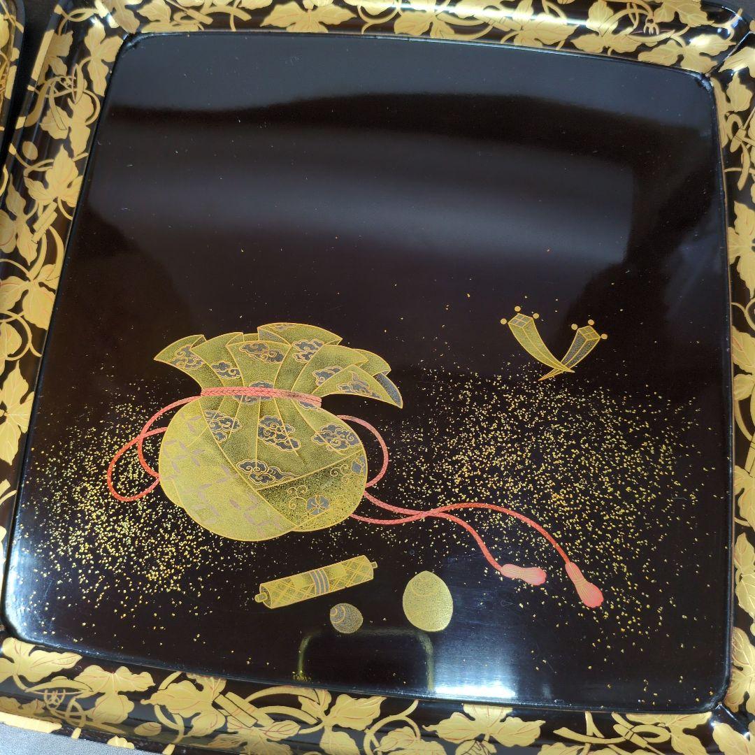 T*i様 時代 金銀蒔絵 宝尽し唐草文 足付き 盆 五客