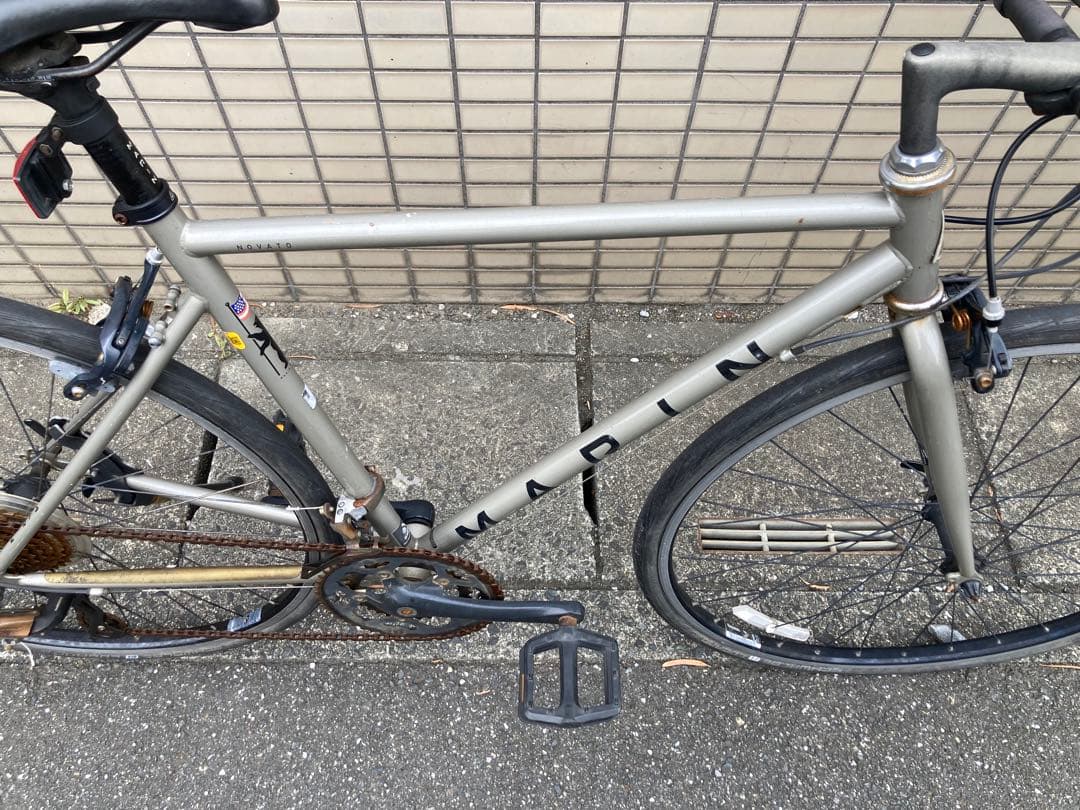 マリン ノバト MARIN NOVATO 前2×後8速 クロモリ フラットバー