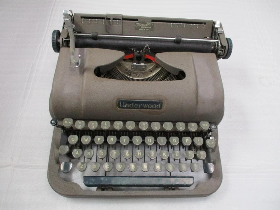 UNDERWOOD タイプライター　ケース入り 動作品