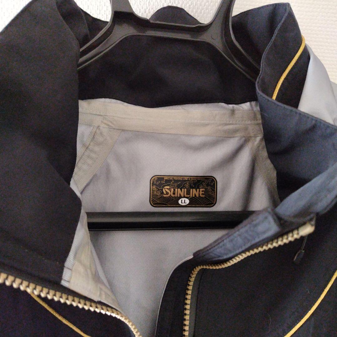 サンライン防寒レインフィッシングウェアLL上下セット10時間位使用しました