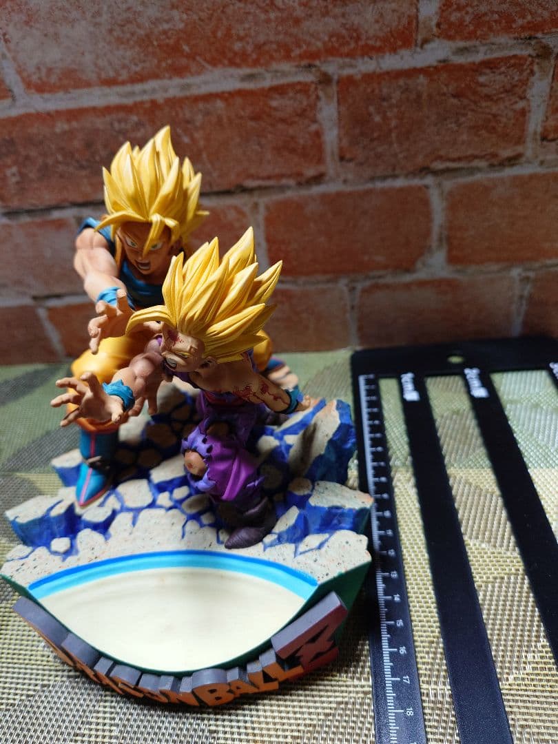 ドラゴンボールZ フィギュア 孫悟空 孫悟飯