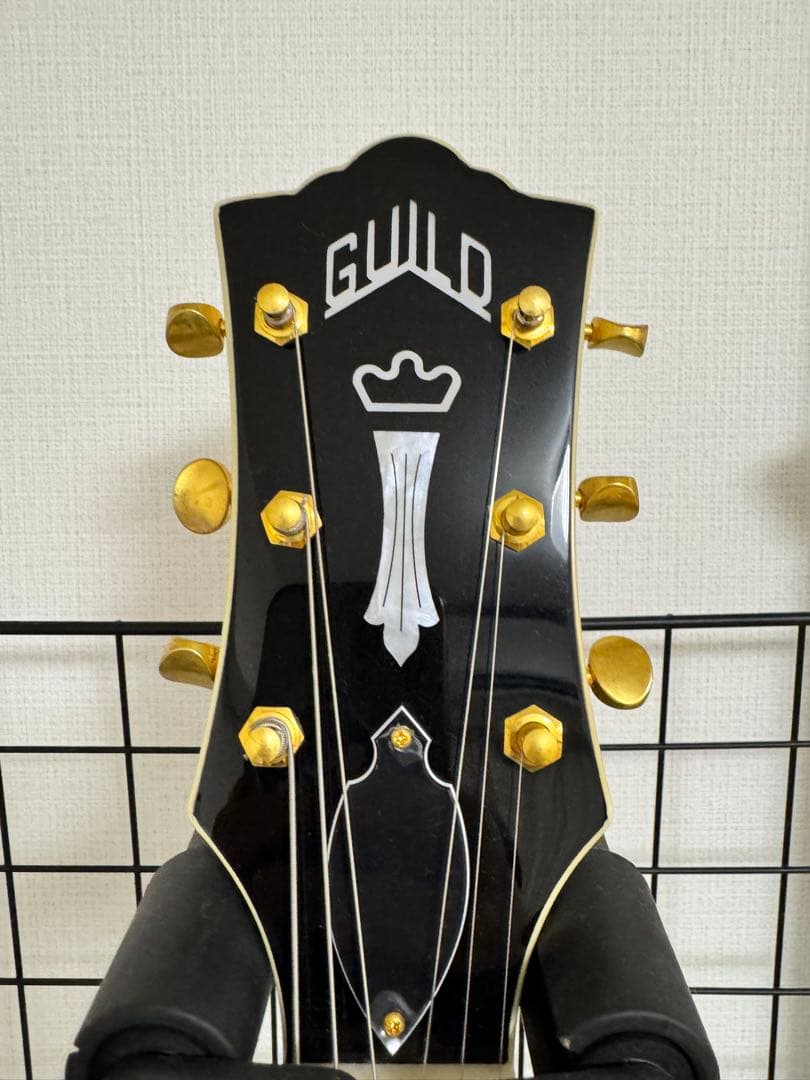 新品同様！　Guild STARFIRE VI エレキギター