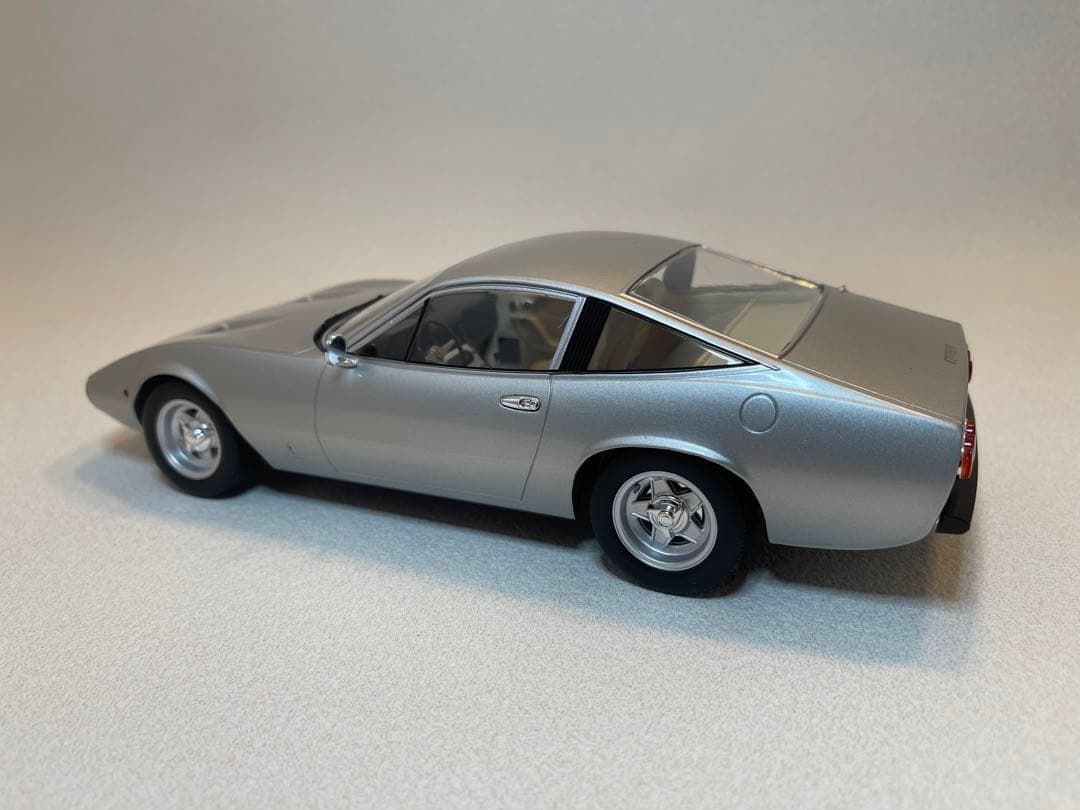 KK-scale 社製 1/18 フェラーリ365GTC/4！