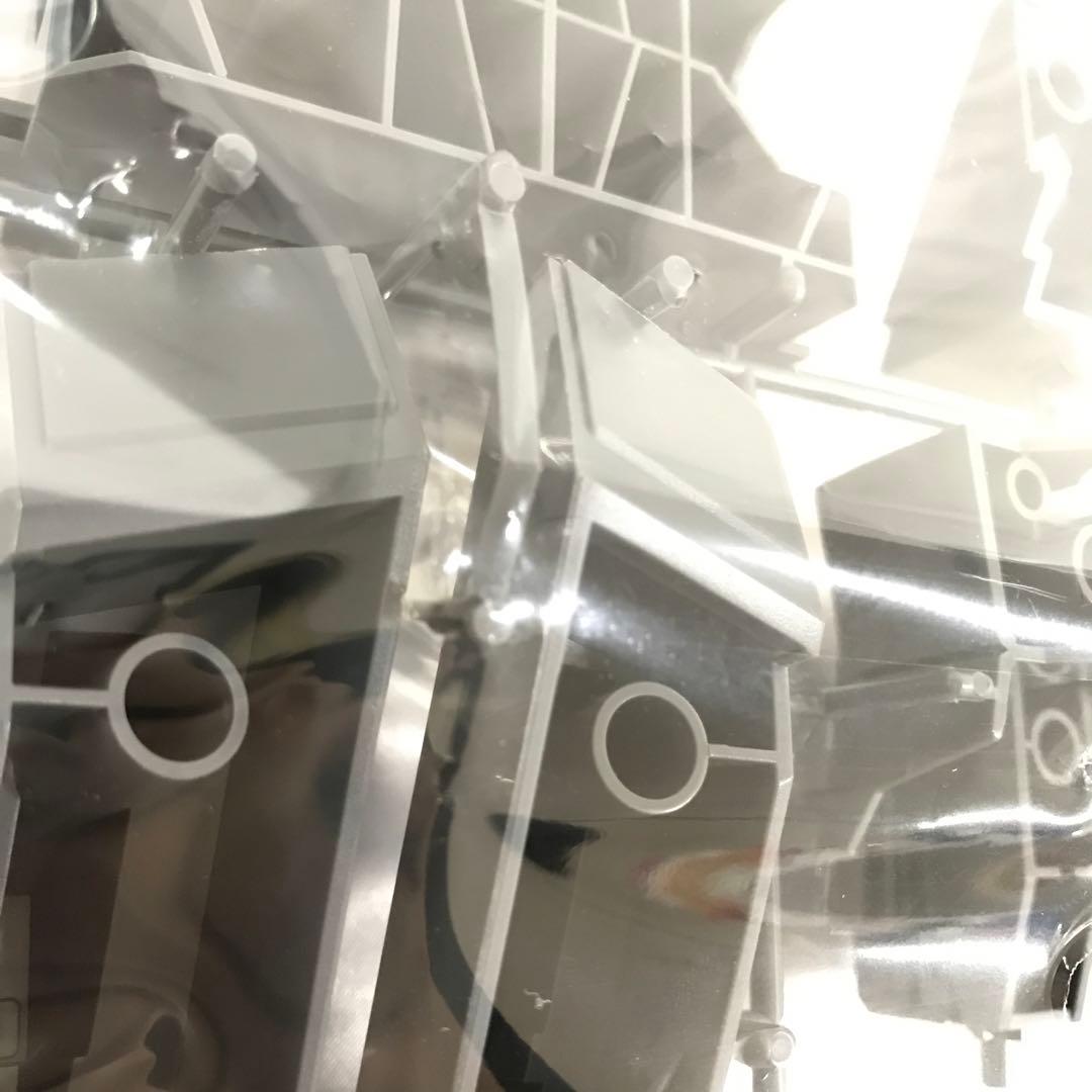 1/144 HGUC NZ-999 ネオ・ジオング 「機動戦士ガンダムUC」