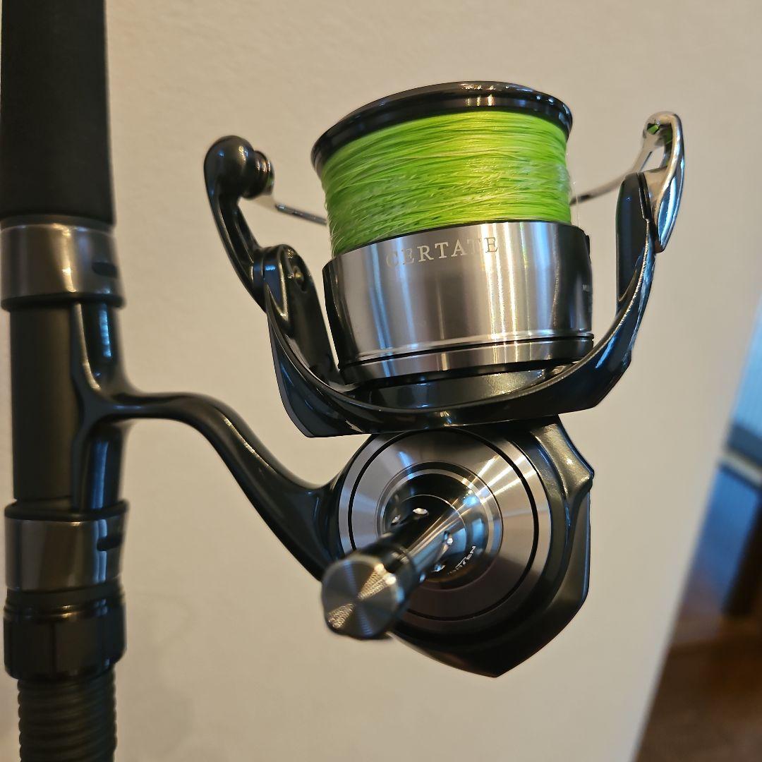 美品 ダイワ セルテート4000-C 予備スプール、カスタムハンドル、ライン付属