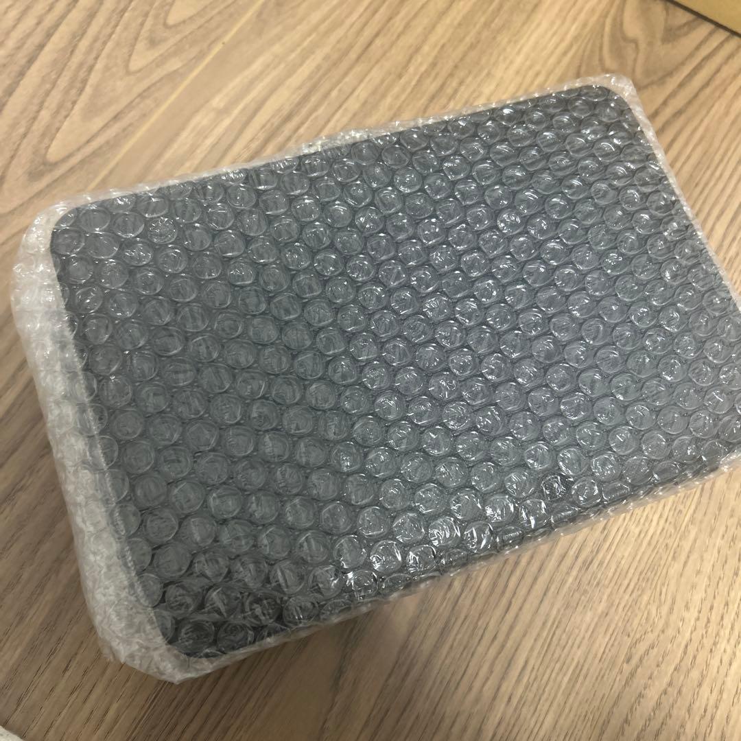 ひ*な様 WAVE EYES A賞 コンタクトケース Man 非売品