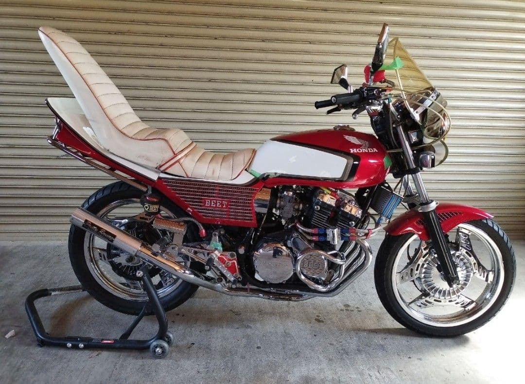 CBX400F/CBX550Fヤラレ三段シート当時物