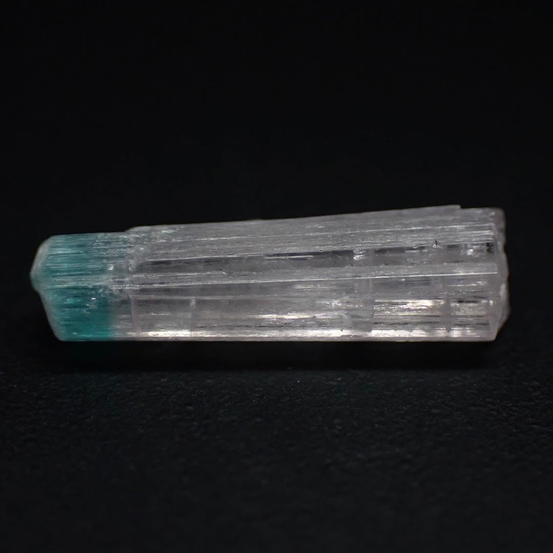 【アフガニスタン/ピーチ鉱山産】トルマリン結晶