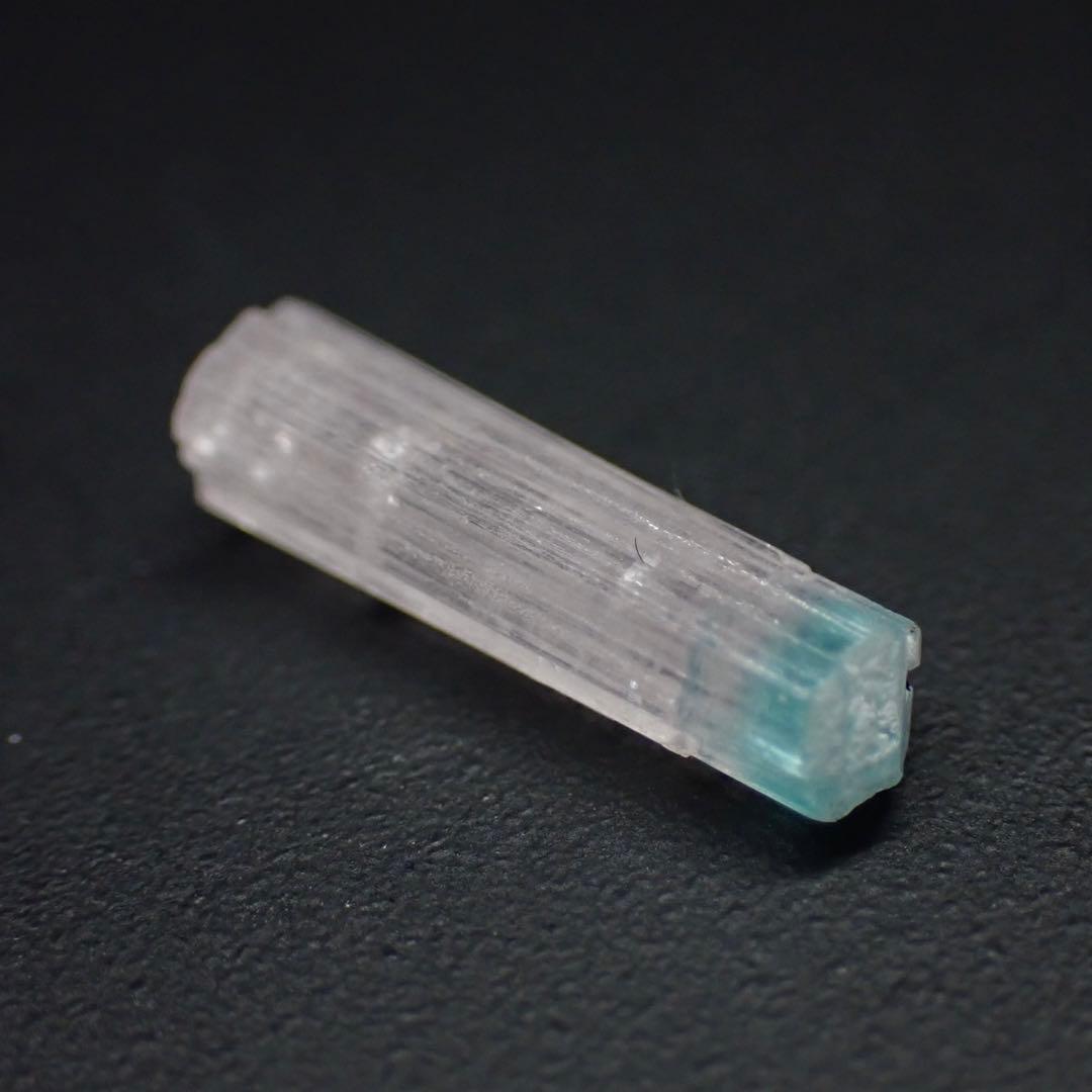 【アフガニスタン/ピーチ鉱山産】トルマリン結晶