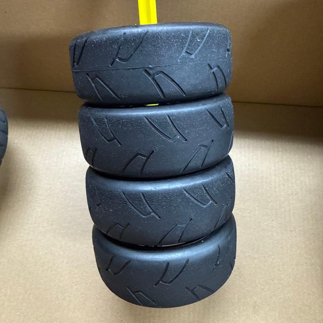 京商　インファーノ ME 3.0 1/8スケールラジコンカー　中古タイヤ付き