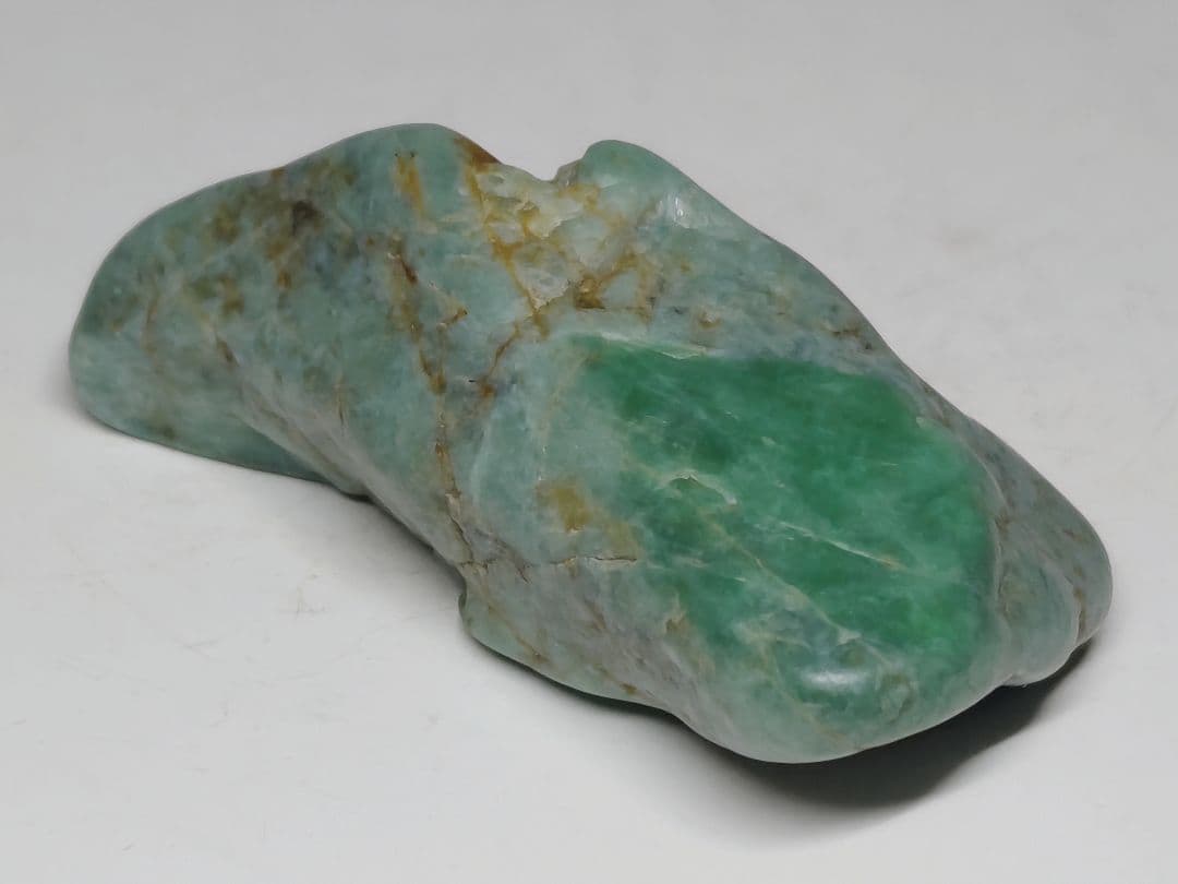 青緑 81g 翡翠 ヒスイ 原石 鑑賞石 自然石 誕生石 鉱物 鉱石 水石