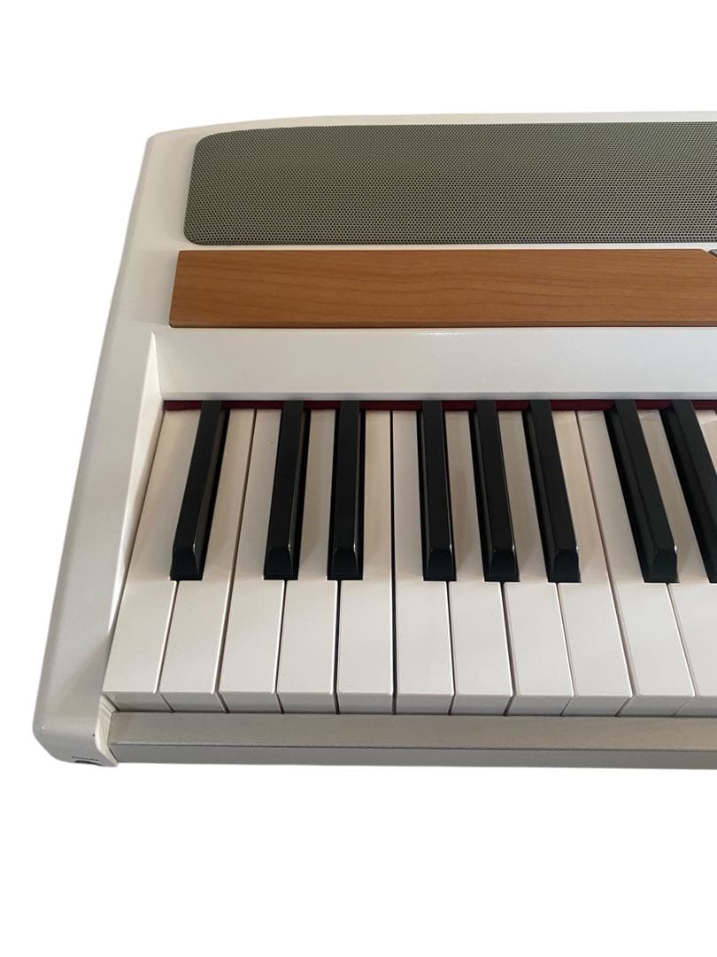 KORG SP-250 電子ピアノ 88鍵盤　本体 ホワイト