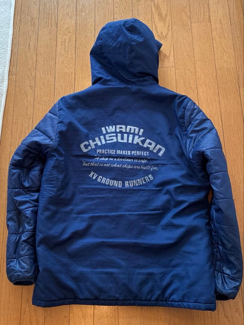 石見智翠館ラグビー部ロゴ入り　ウォーマー