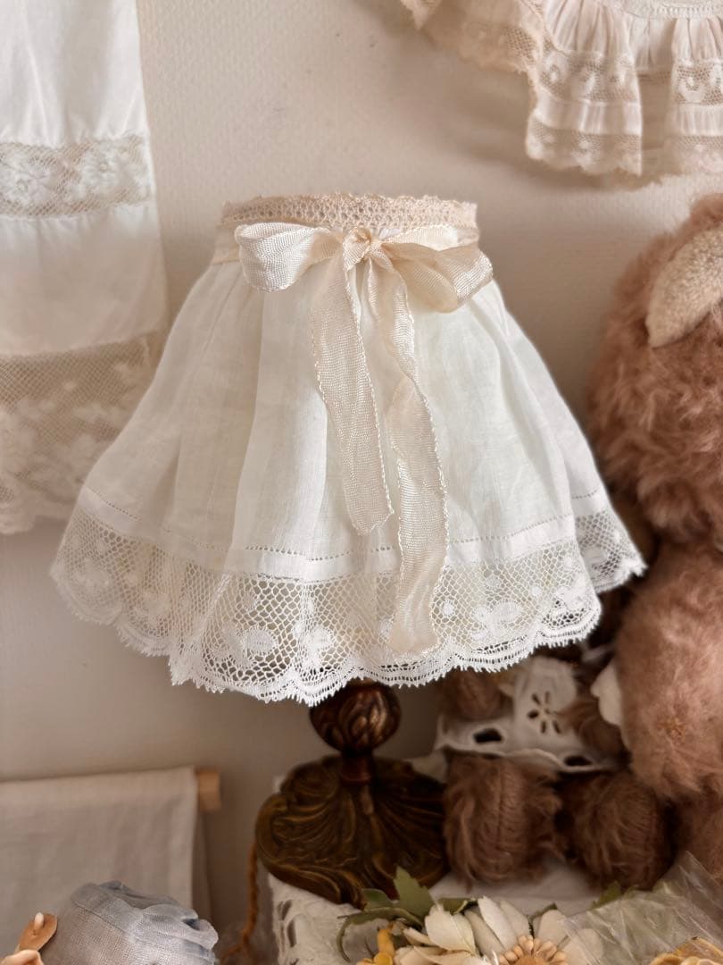 最終① ランプシェード　フリルカバー　フランスアンティーク　リメイク