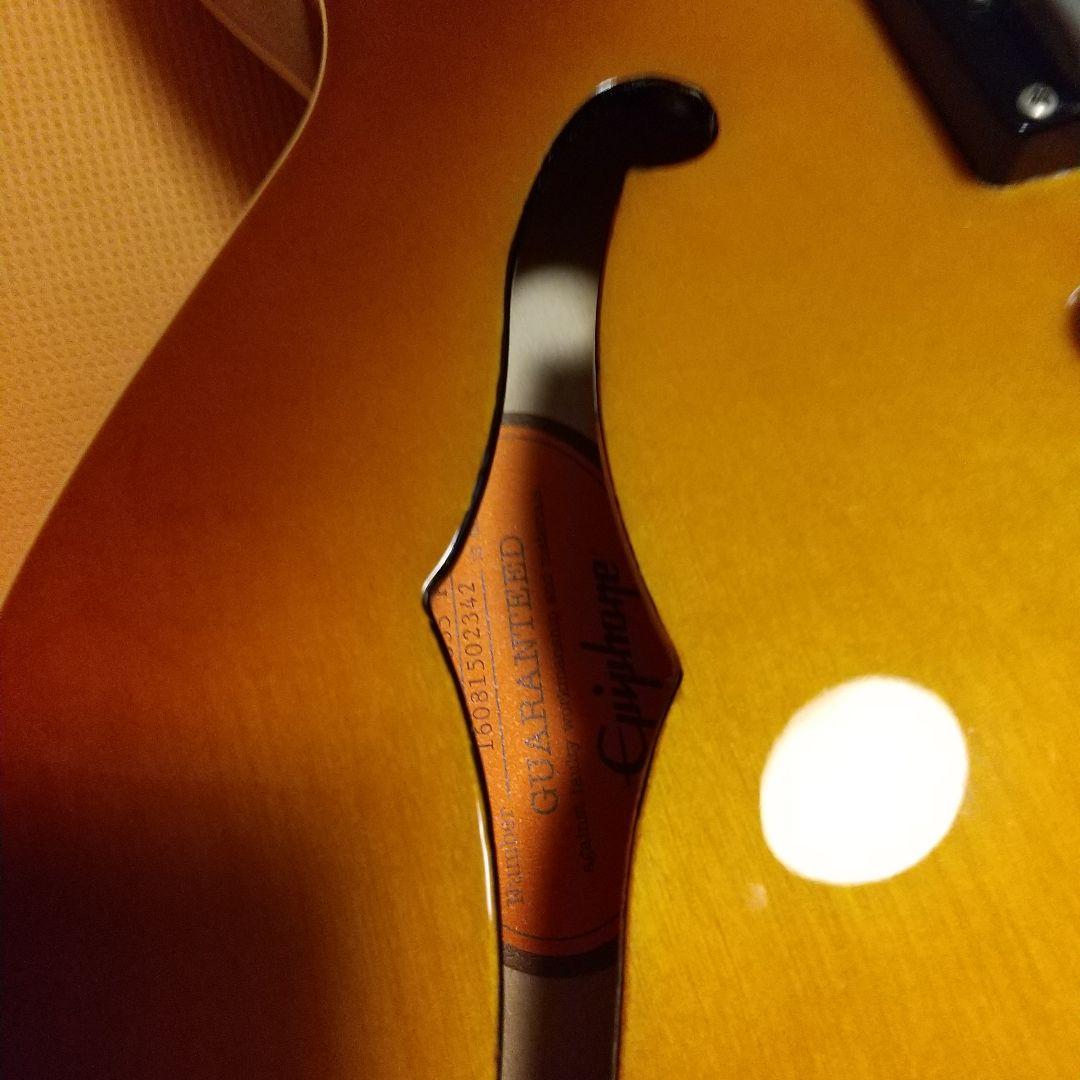 ナポリの6Epiphone custom shop製ES-335 PRO