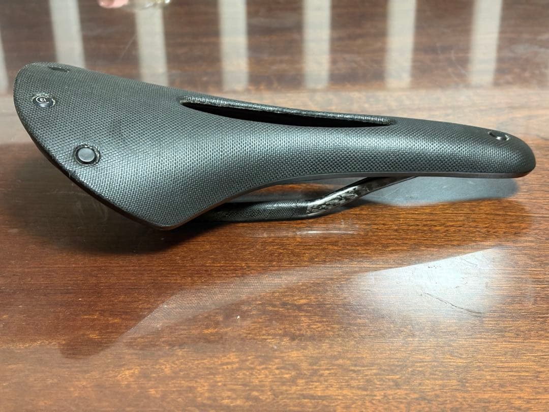 u*c様 BROOKS C13 Carved AllWeather 132mm