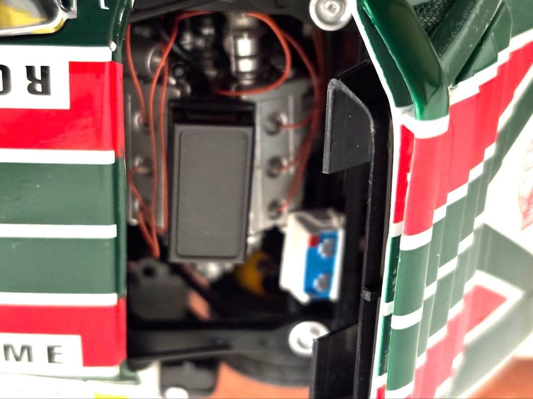 LANCIA STRATOS HF 1976ラリーモンテカルロ優勝仕様ミニカー