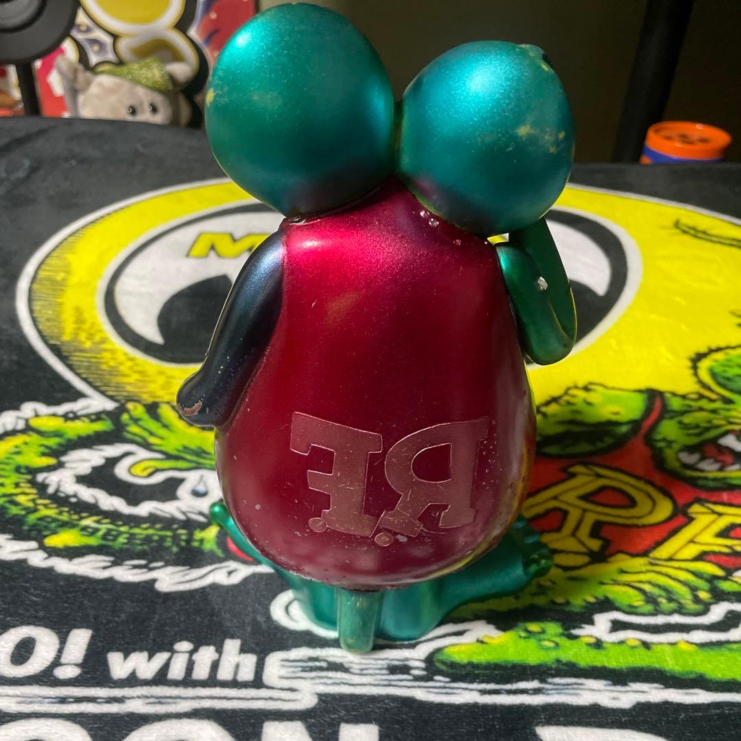 Rat Fink キャラクター フィギュア メタリック