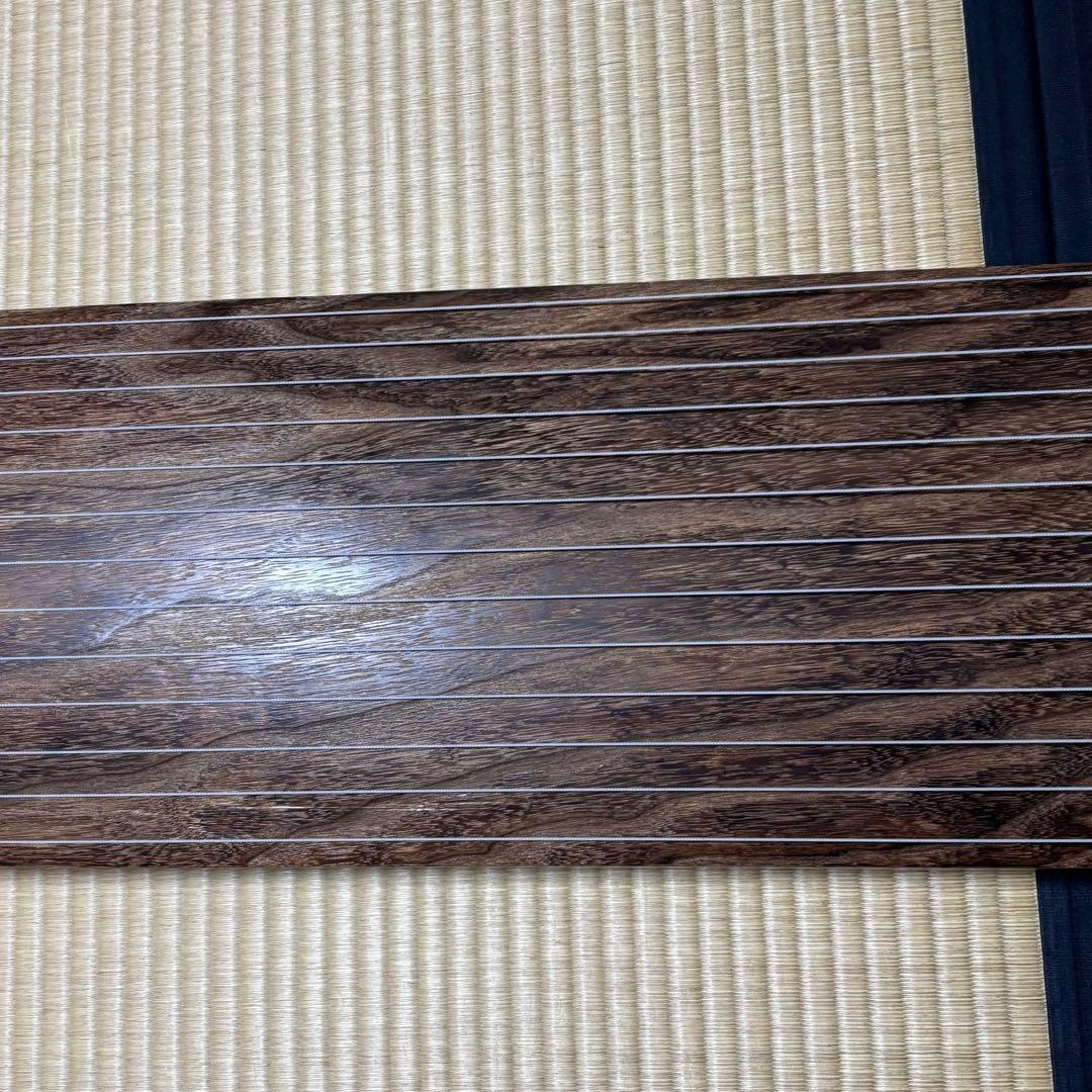 【高級 送料込み】お琴 13弦 綾杉彫り くり甲 和楽器