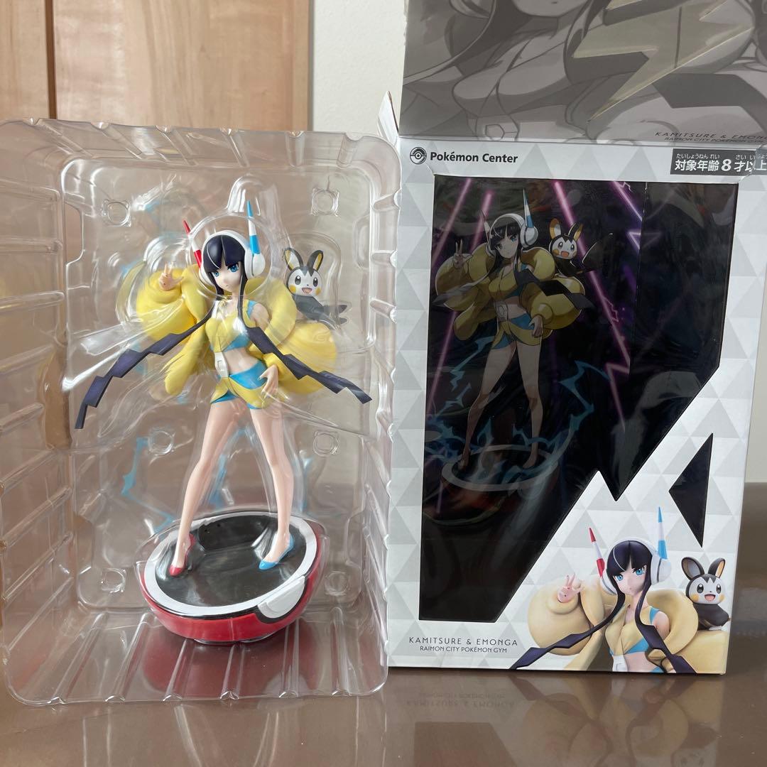 ポケモンセンター カミツレ&エモンガ フィギュア