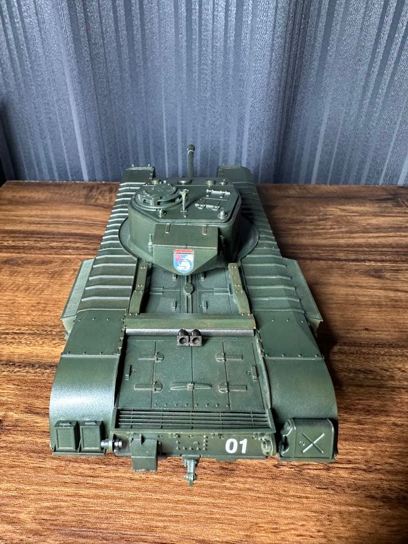 ガルパン　チャーチル歩兵戦車 聖グロリアーナ仕様　完成品