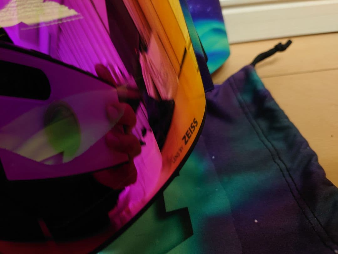 【新品未使用】OUT OF スノーボードゴーグル　偏光　アウトオブ　ケース付き