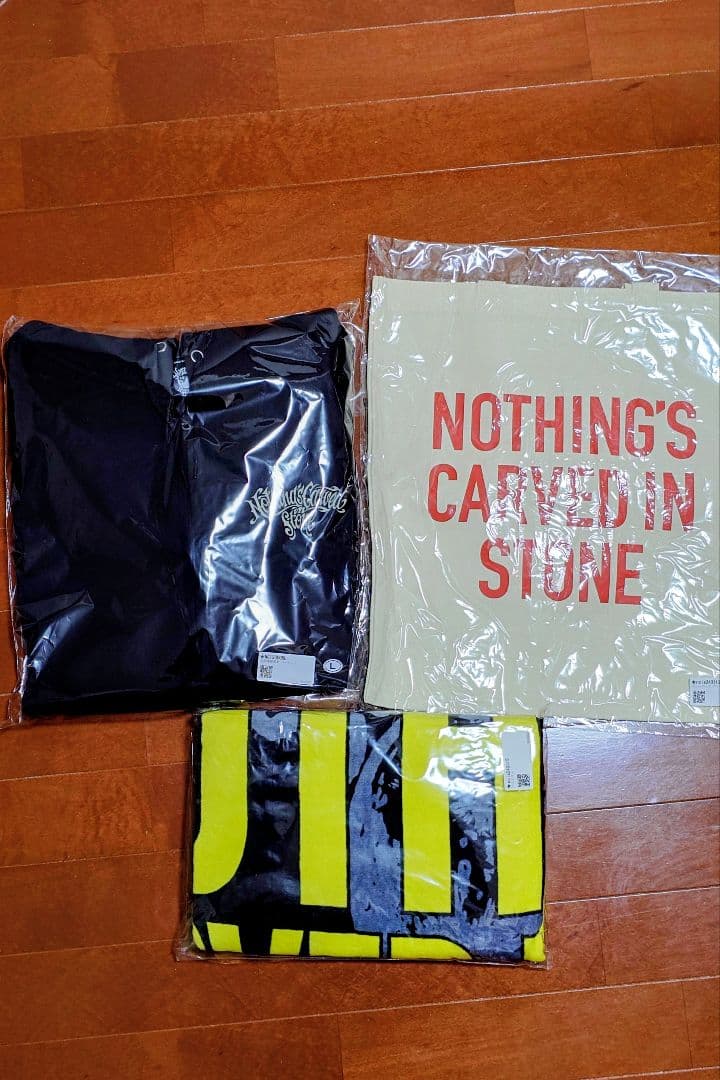 Nothing's Carved In Stone グッズまとめ売り