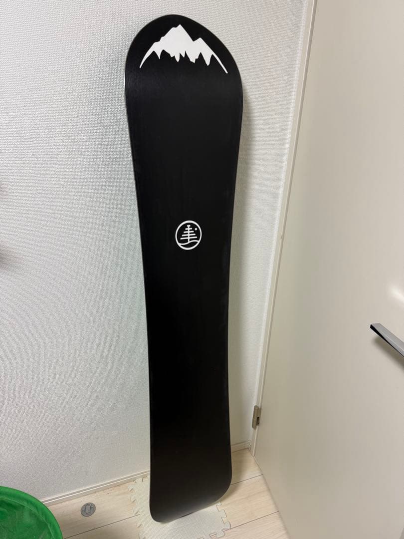 Burton family tree バイン取り付けプラグも付属します。