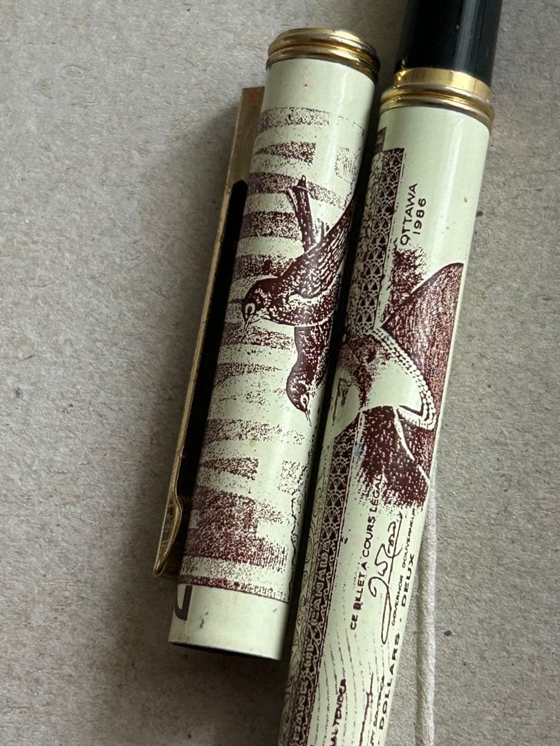 珍しいIRIDIUM POINT GERMANY 万年筆女王記念ペンコレクション