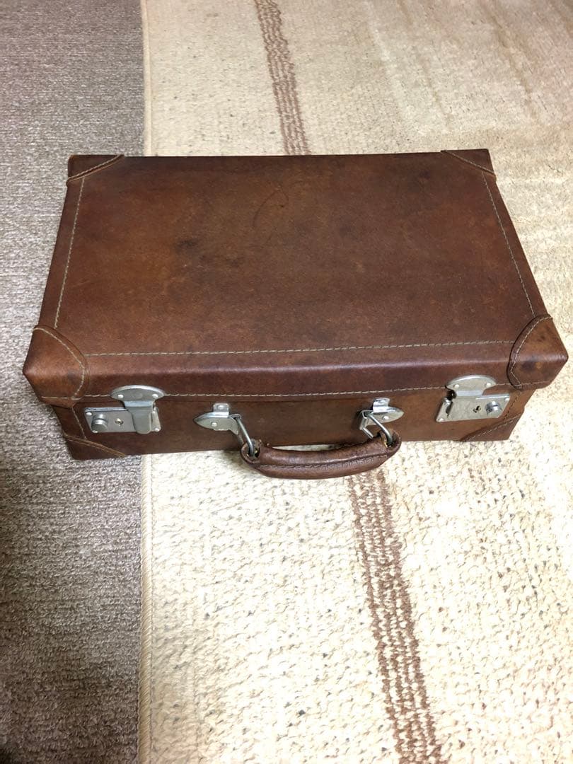 アンティーク　ミニトランク　小さめサイズ　レザー　皮革　ヴィンテージ