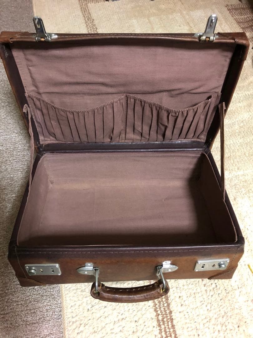 アンティーク　ミニトランク　小さめサイズ　レザー　皮革　ヴィンテージ