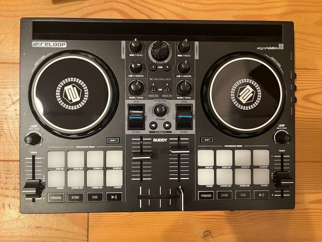 本日23:59まで更に値引き‼️リループ buddy djay DJコントローラー